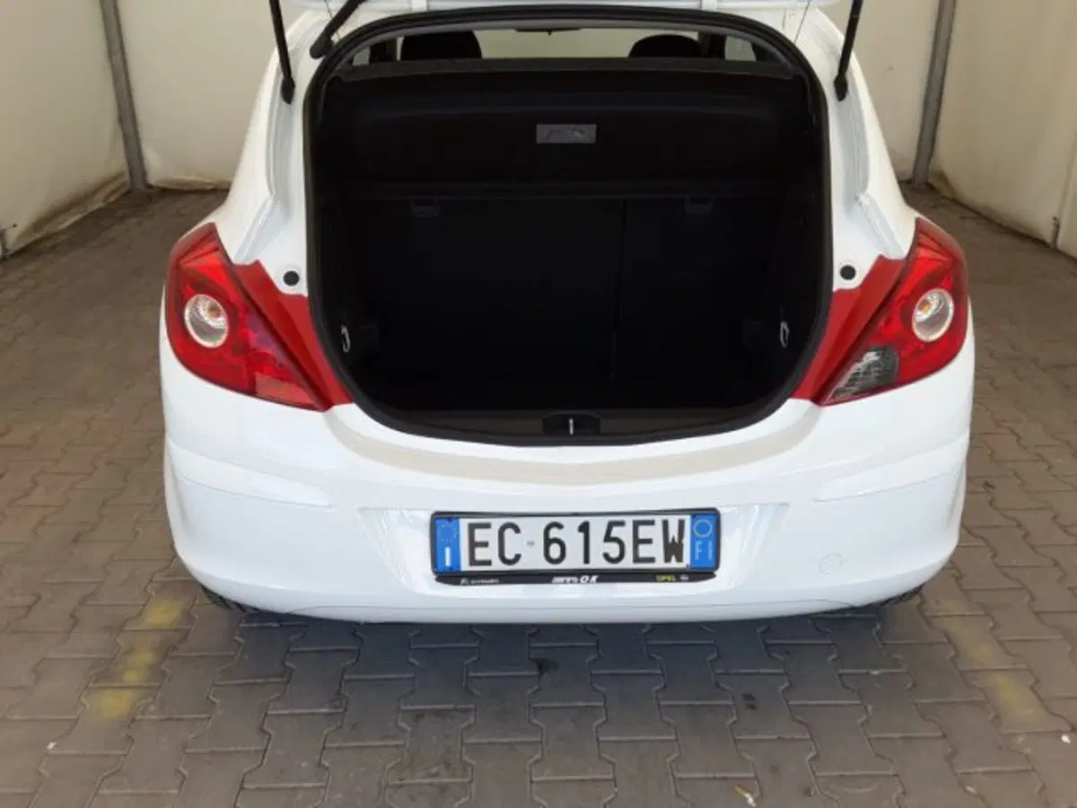 Opel Corsa usata a Firenze (12)