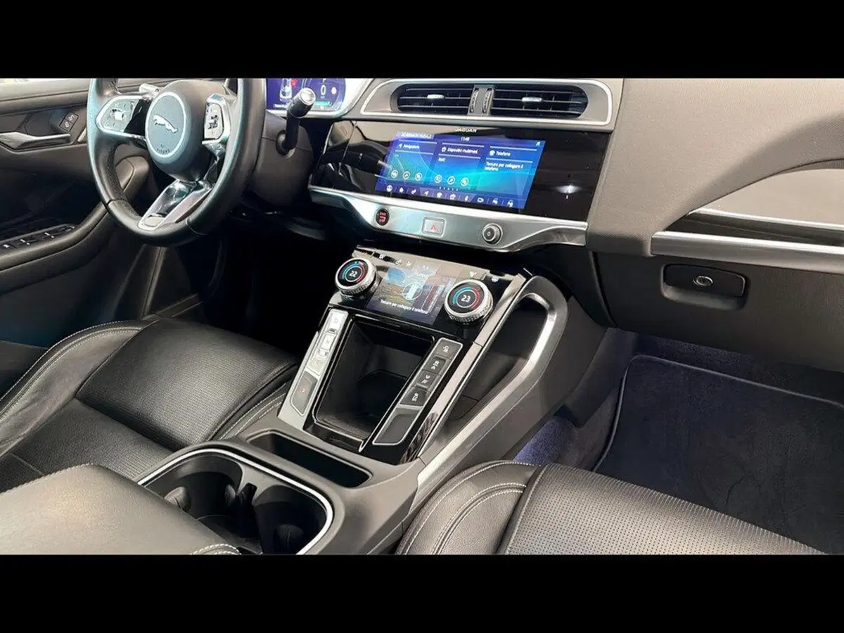 Jaguar I-Pace usata a Varese (11)