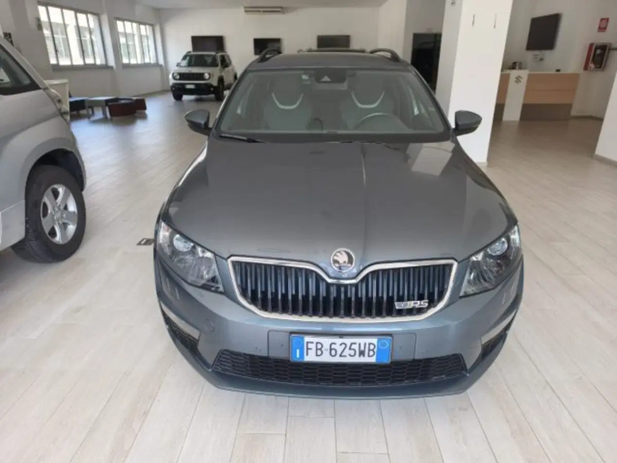Skoda Octavia Station Wagon usata a Torino (6)