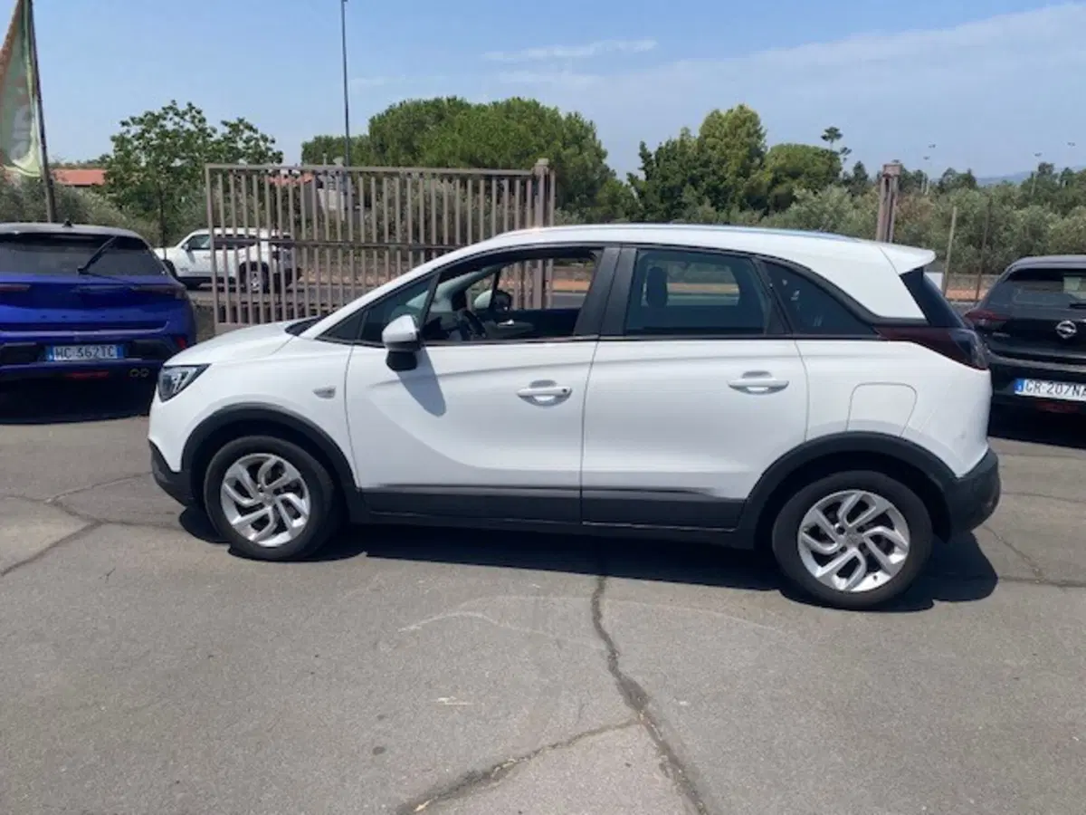 Opel Crossland X usata a Catania (2)