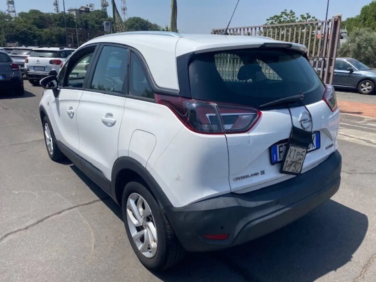 Opel Crossland X usata a Catania (4)
