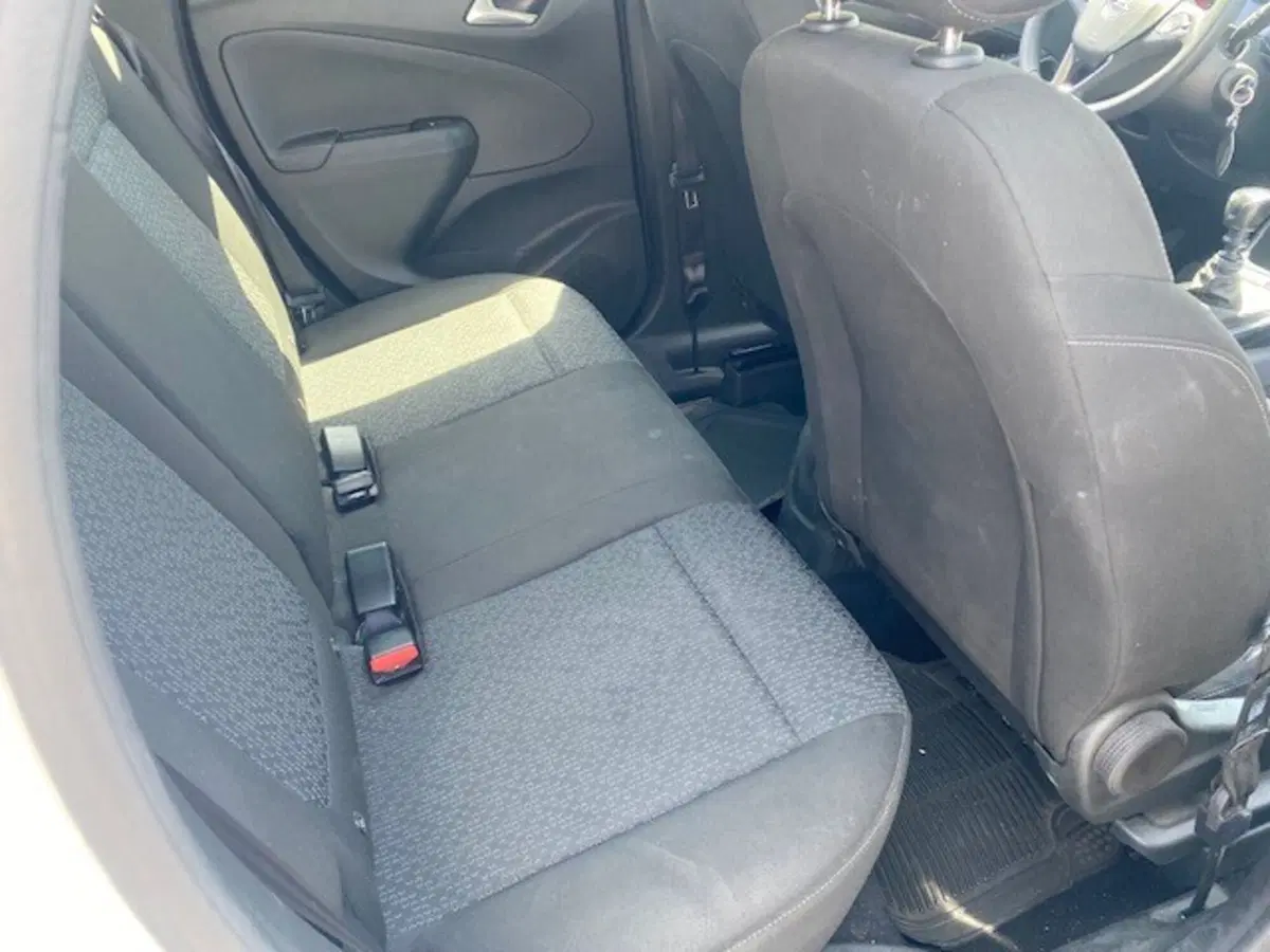 Opel Crossland X usata a Catania (9)