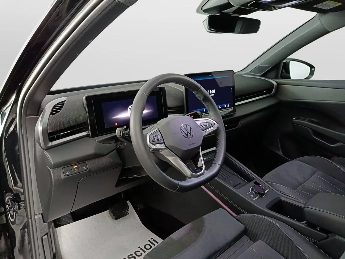 Volkswagen T-Roc usata a Ascoli Piceno (7)