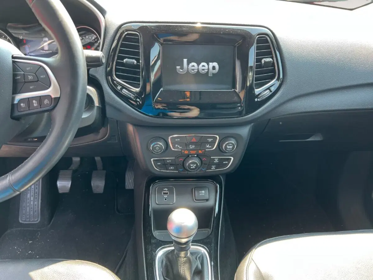 Jeep Compass usata a Verona (8)