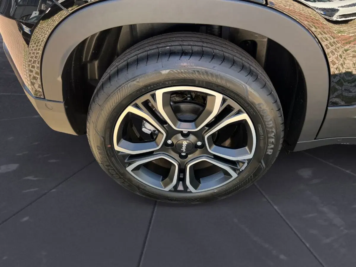 Jeep Avenger usata a Verona (7)