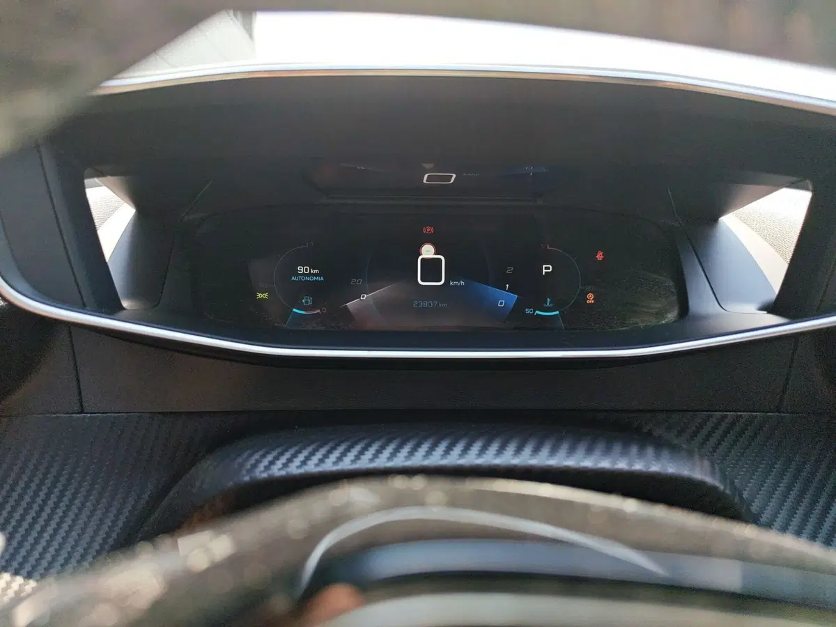 Peugeot 2008 usata a Monza e Brianza (12)