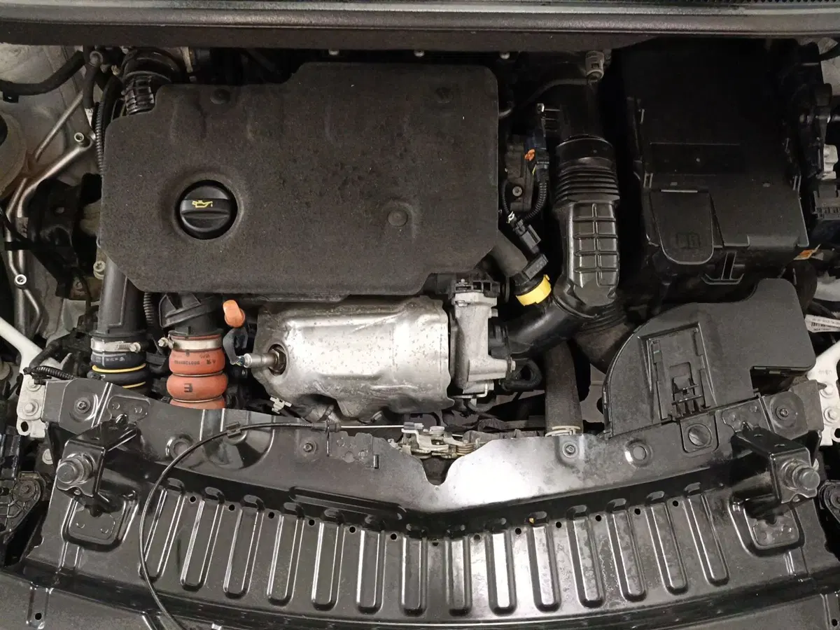 Opel Crossland X usata a Ascoli Piceno (10)