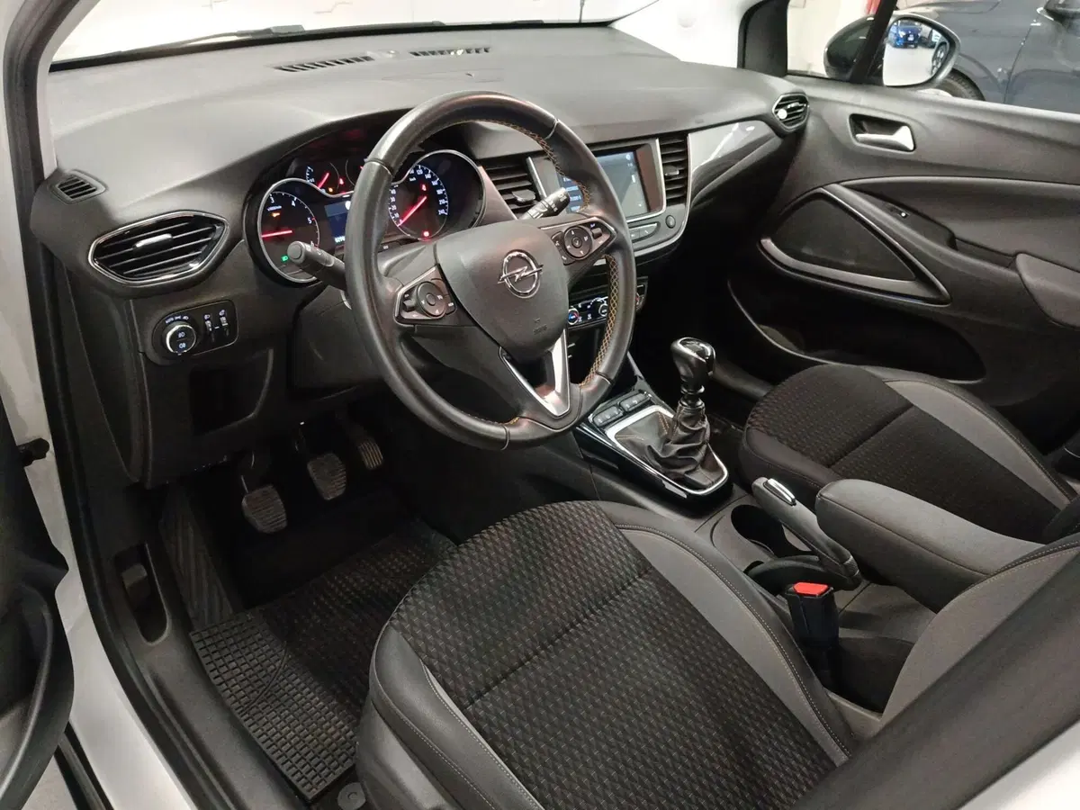 Opel Crossland X usata a Ascoli Piceno (11)