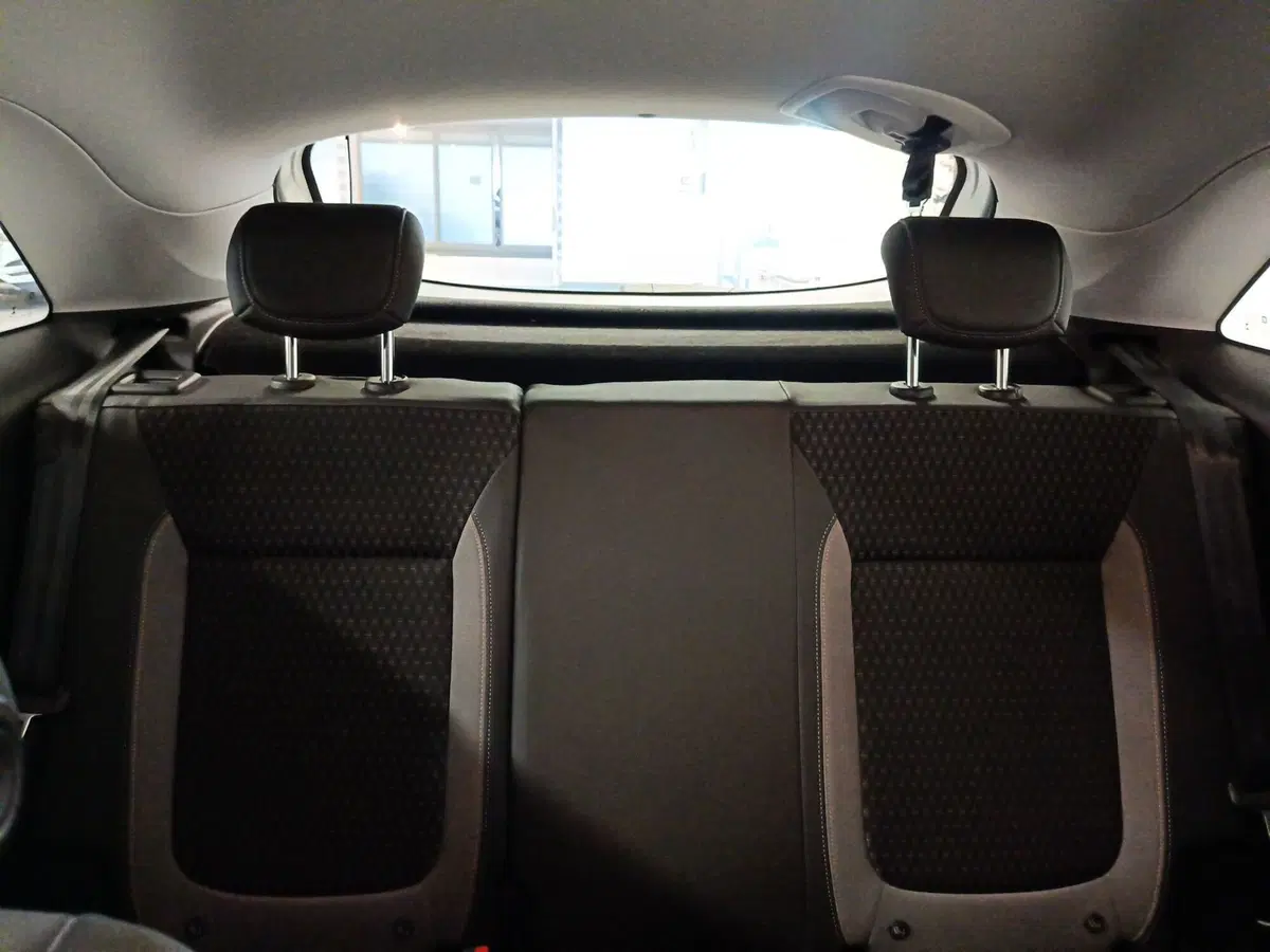 Opel Crossland X usata a Ascoli Piceno (13)