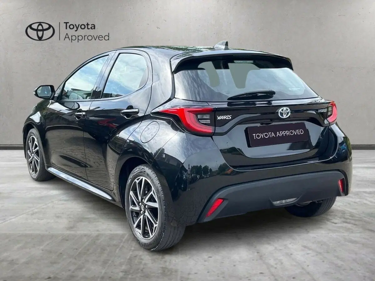 Toyota Yaris usata a Lecco (5)