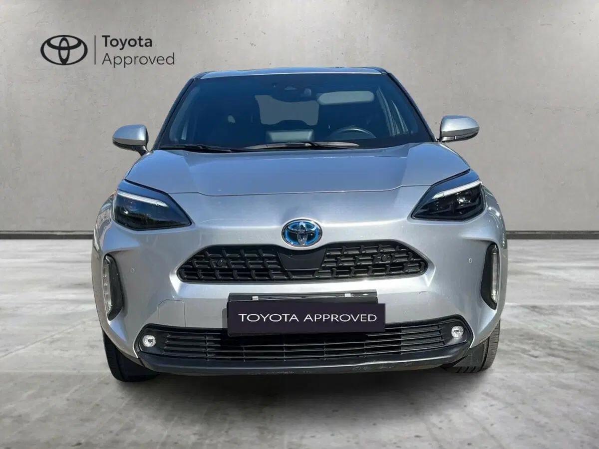 Toyota Yaris Cross usata a Lecco (13)