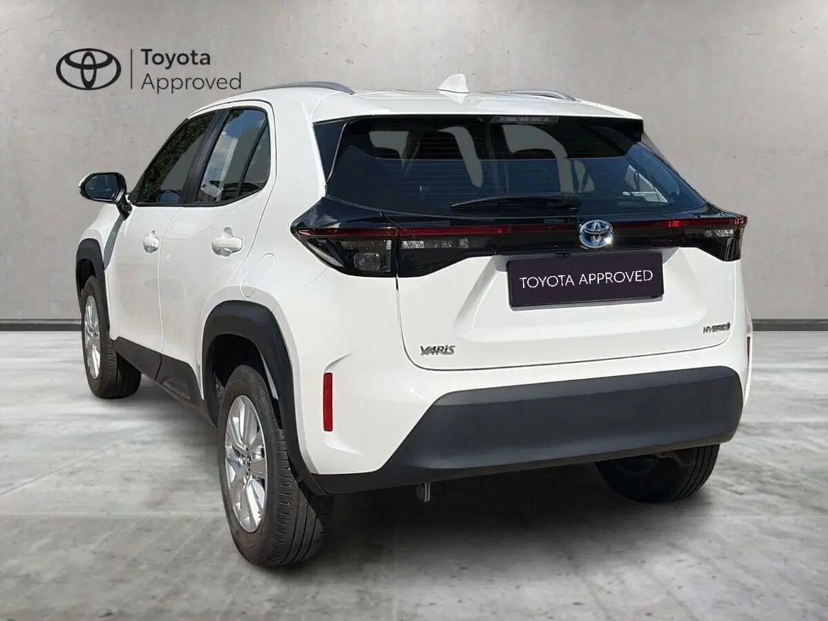 Toyota Yaris Cross usata a Lecco (5)