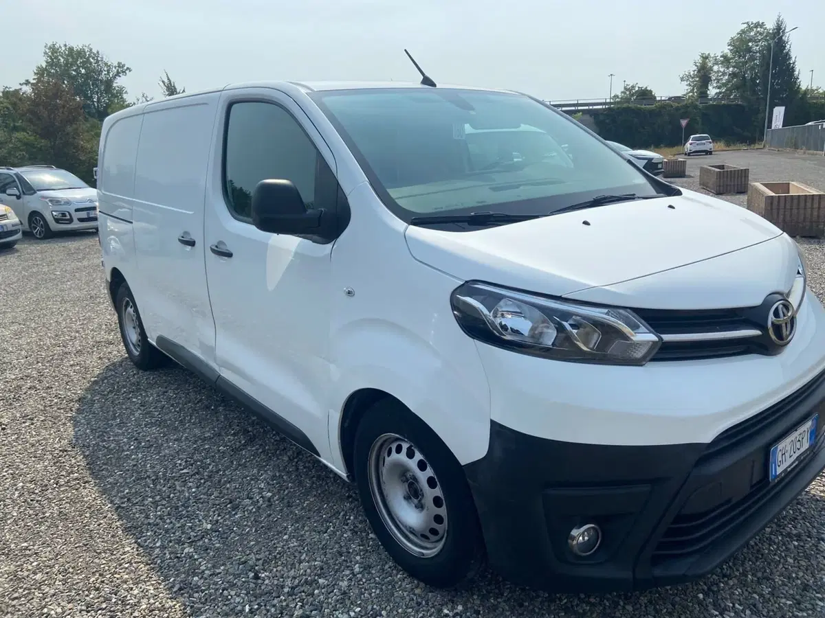Toyota Proace usata a Piacenza (3)