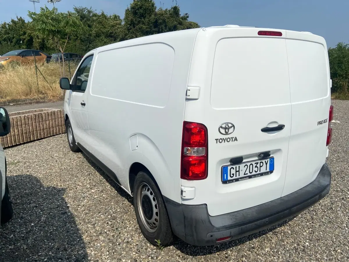 Toyota Proace usata a Piacenza (4)