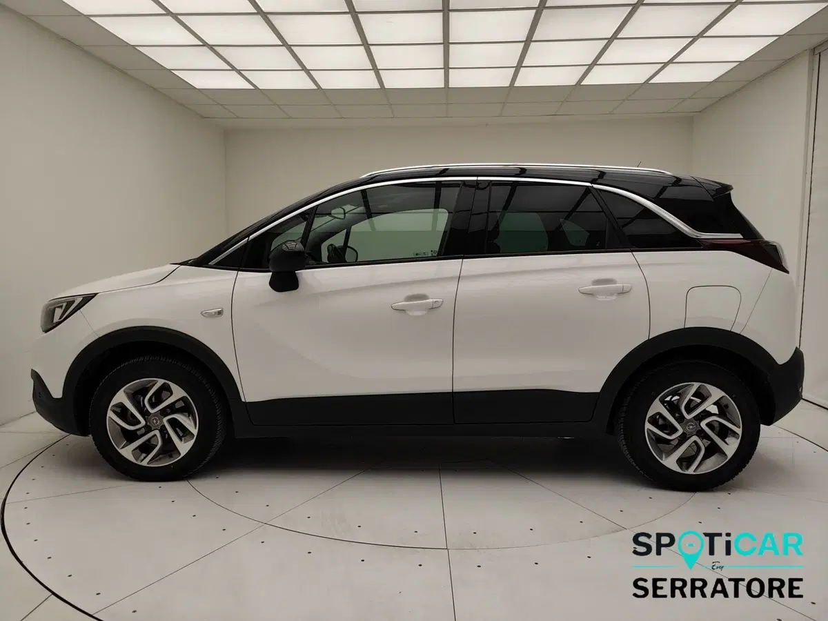 Opel Crossland X usata a Como (17)