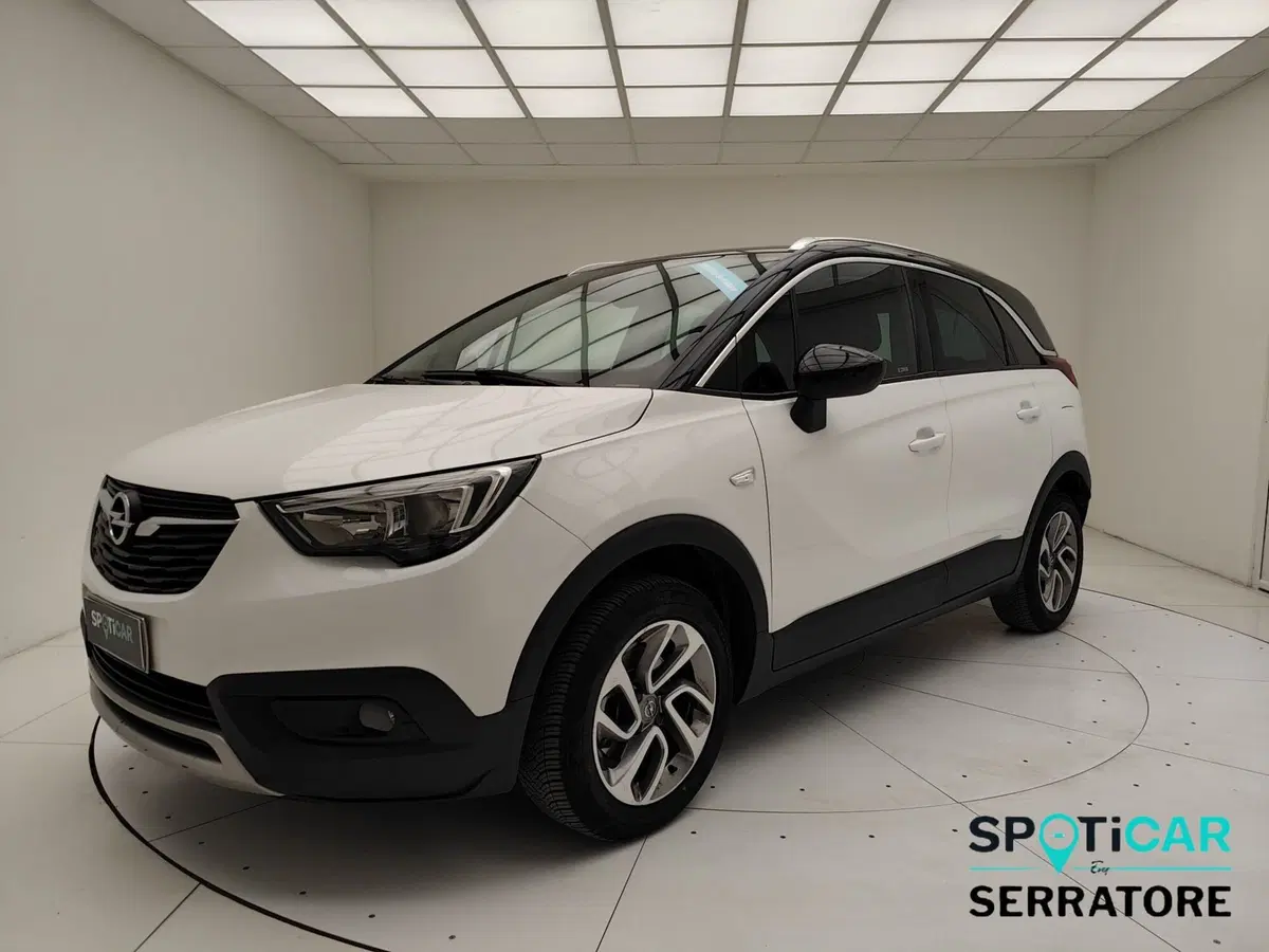 Opel Crossland X usata a Como (18)