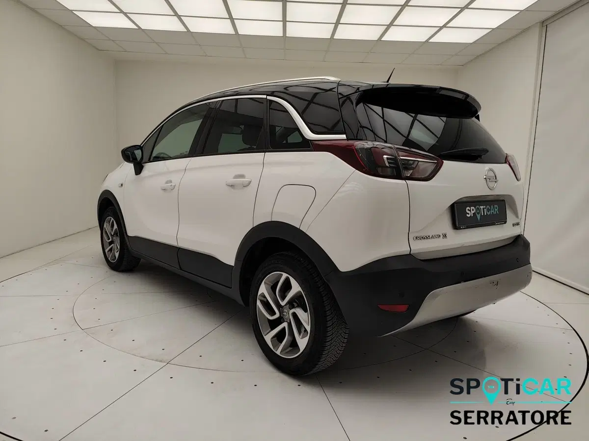 Opel Crossland X usata a Como (6)