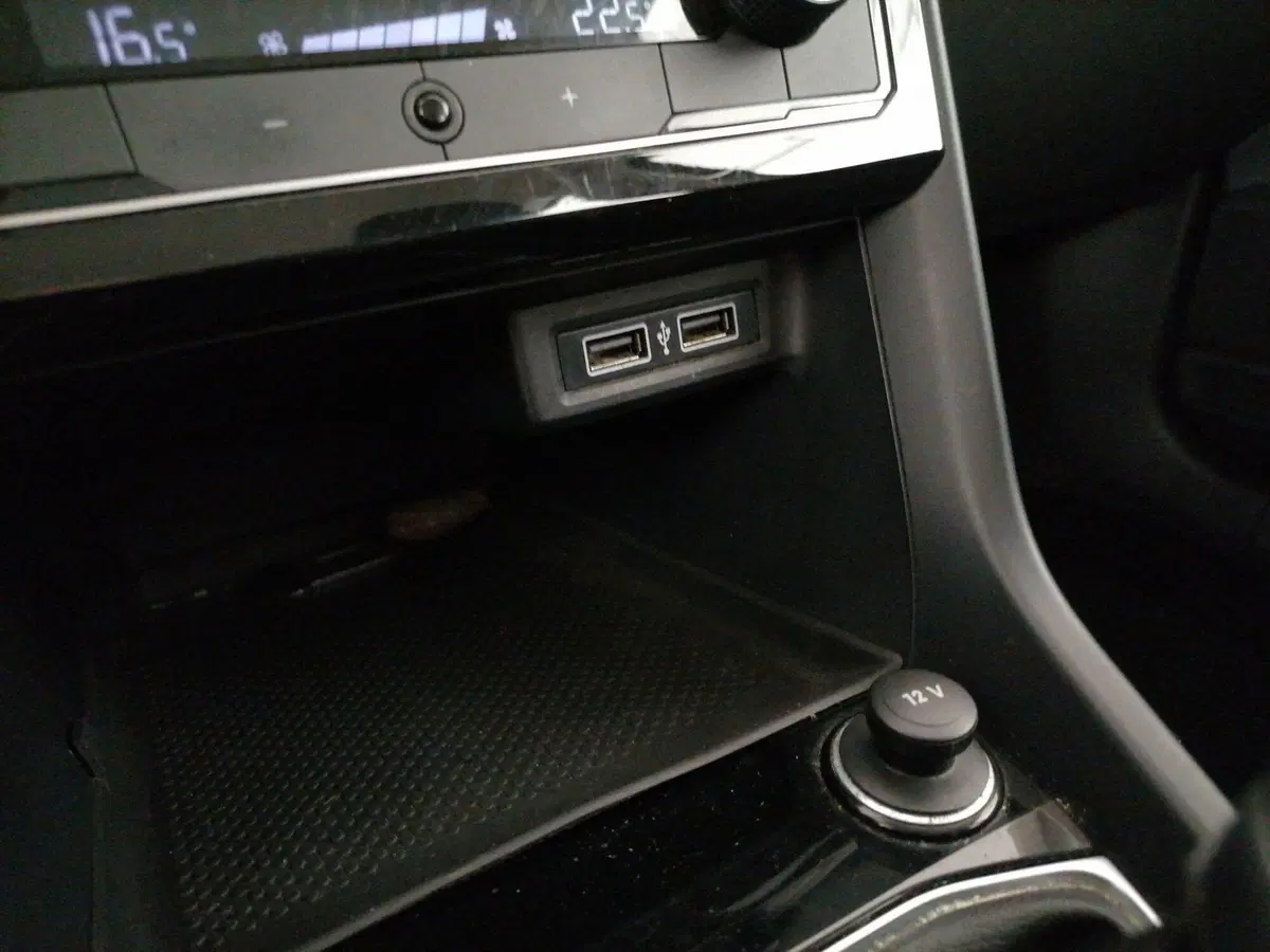 Volkswagen T-Cross usata a Roma (18)