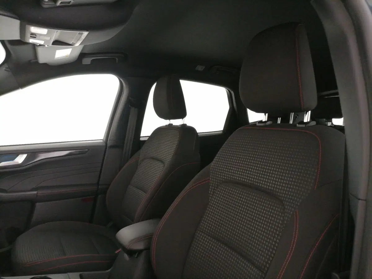 Ford Kuga usata a Roma (12)
