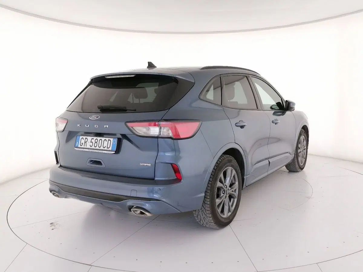Ford Kuga usata a Roma (2)