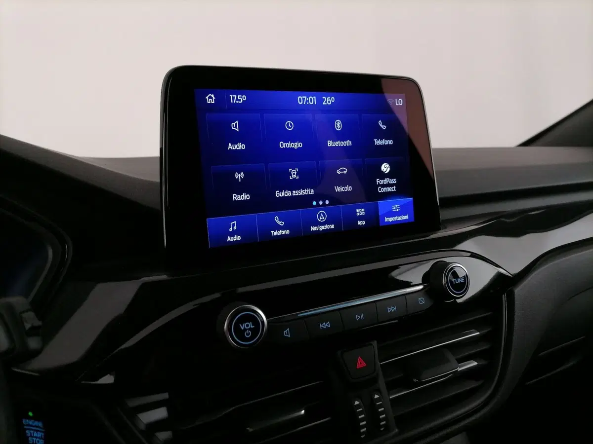 Ford Kuga usata a Roma (18)
