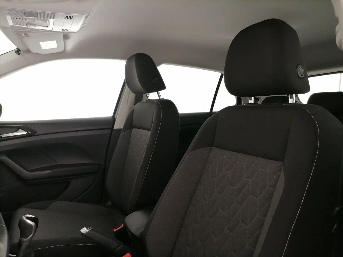 Volkswagen T-Cross usata a Roma (12)