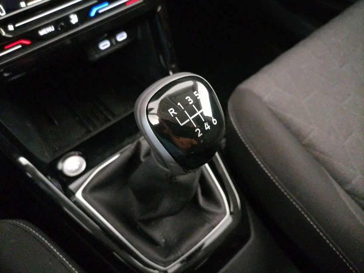 Volkswagen T-Cross usata a Roma (13)