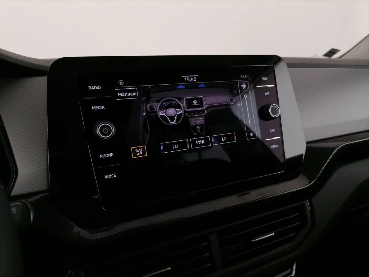 Volkswagen T-Cross usata a Roma (15)