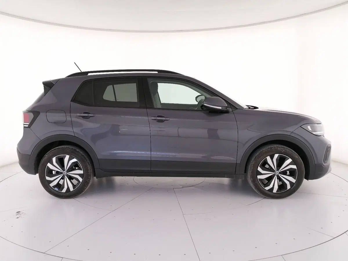 Volkswagen T-Cross usata a Roma (3)