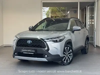 Toyota Corolla Cross Hybrid 2.0h Lounge 4wd 197cv e-cvt del 2023 usata a Bolzano