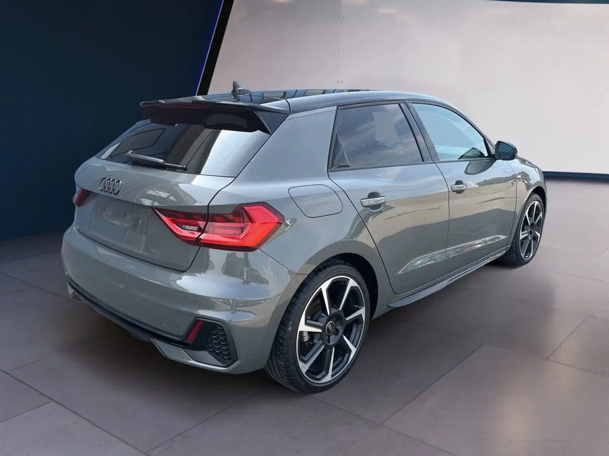 Audi A1 Sportback usata a Torino (4)