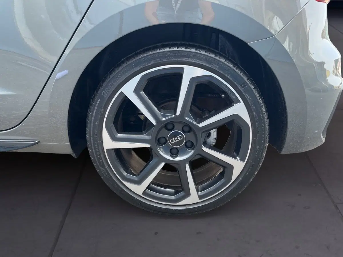 Audi A1 Sportback usata a Torino (7)