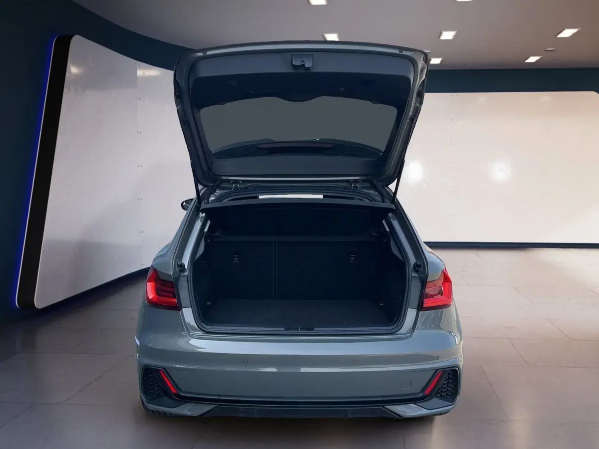 Audi A1 Sportback usata a Torino (8)