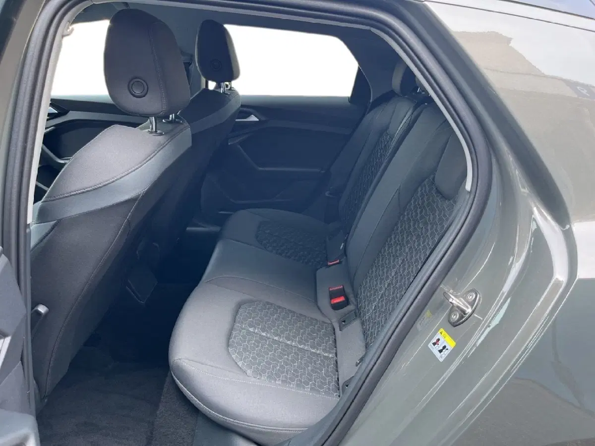 Audi A1 Sportback usata a Torino (9)