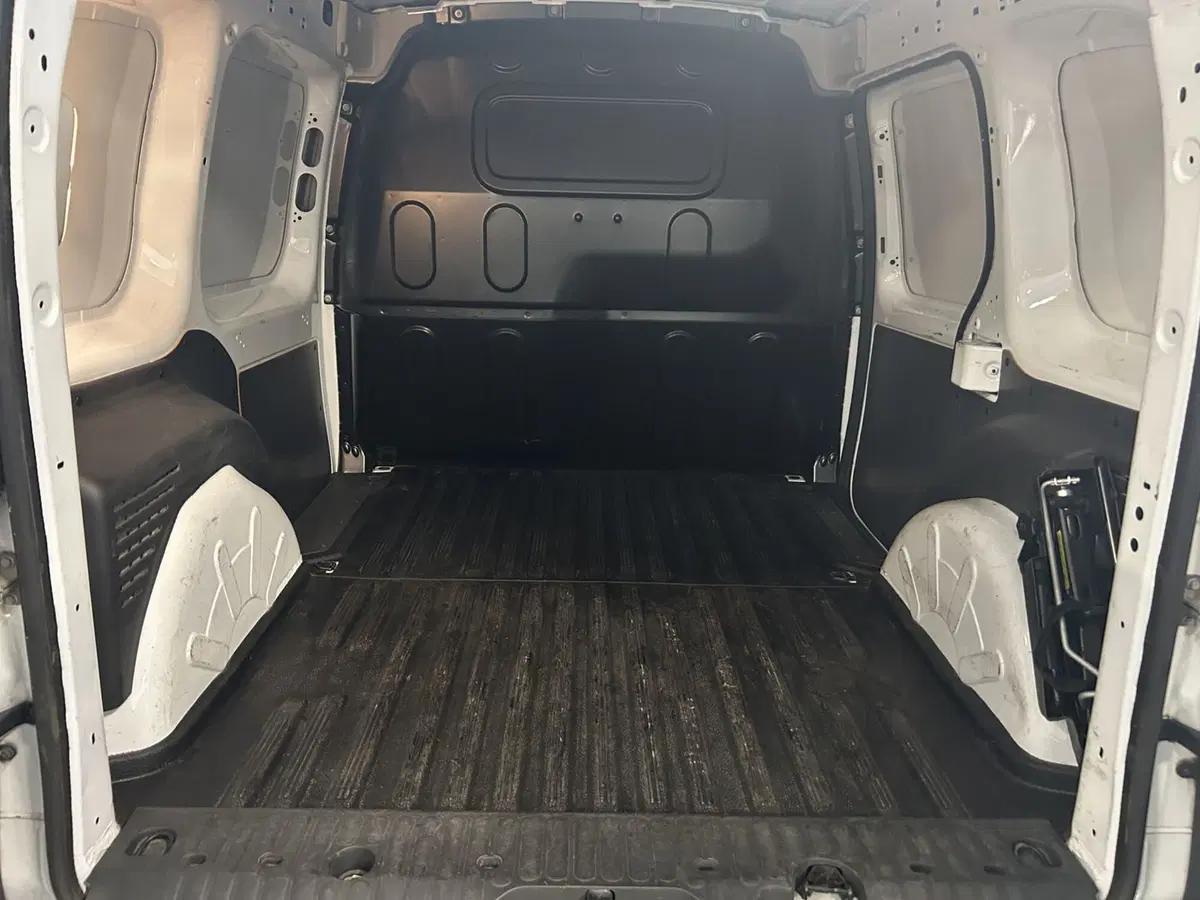 Renault Kangoo usata a Monza e Brianza (6)