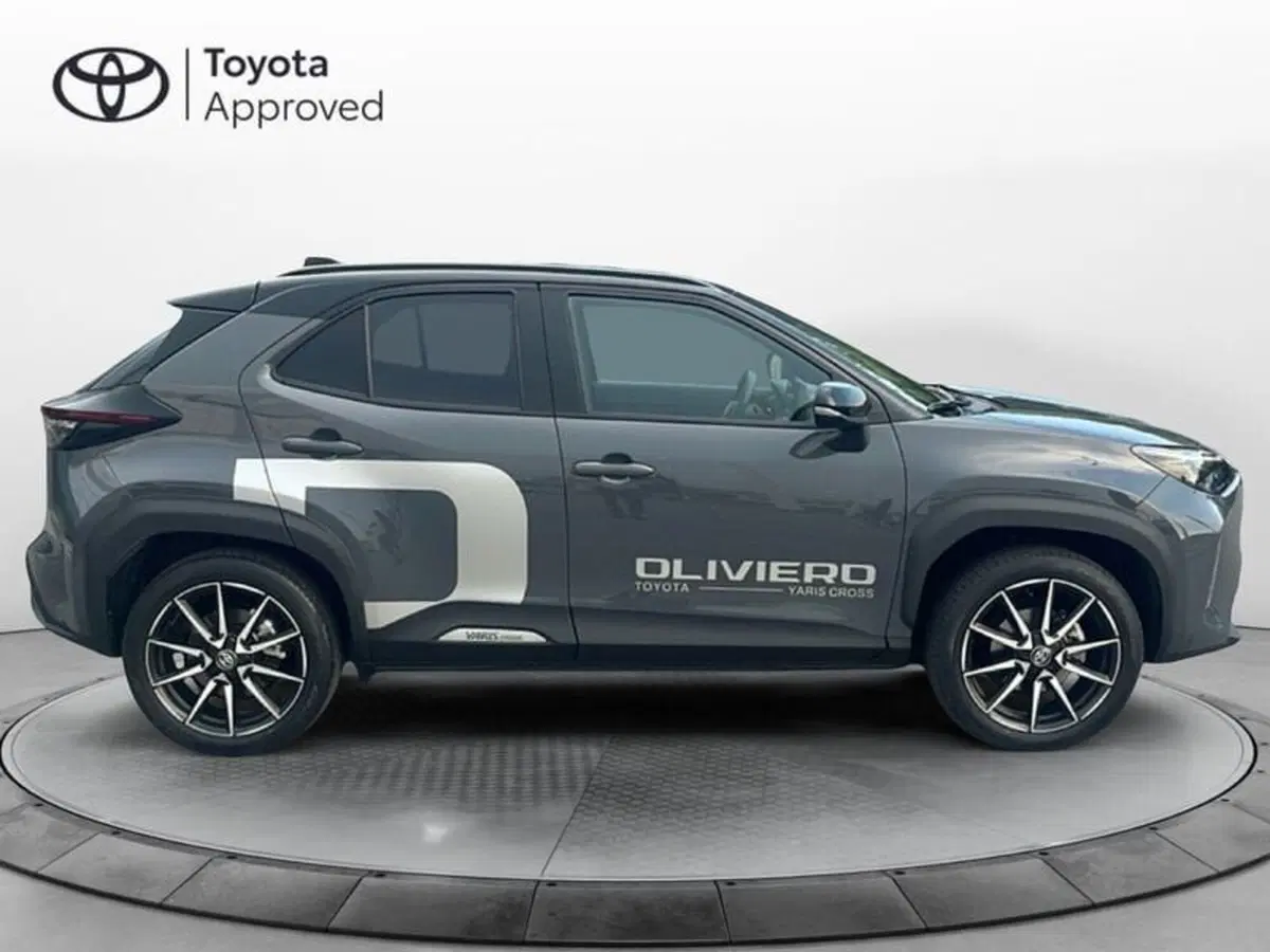 Toyota Yaris Cross usata a Vicenza (8)