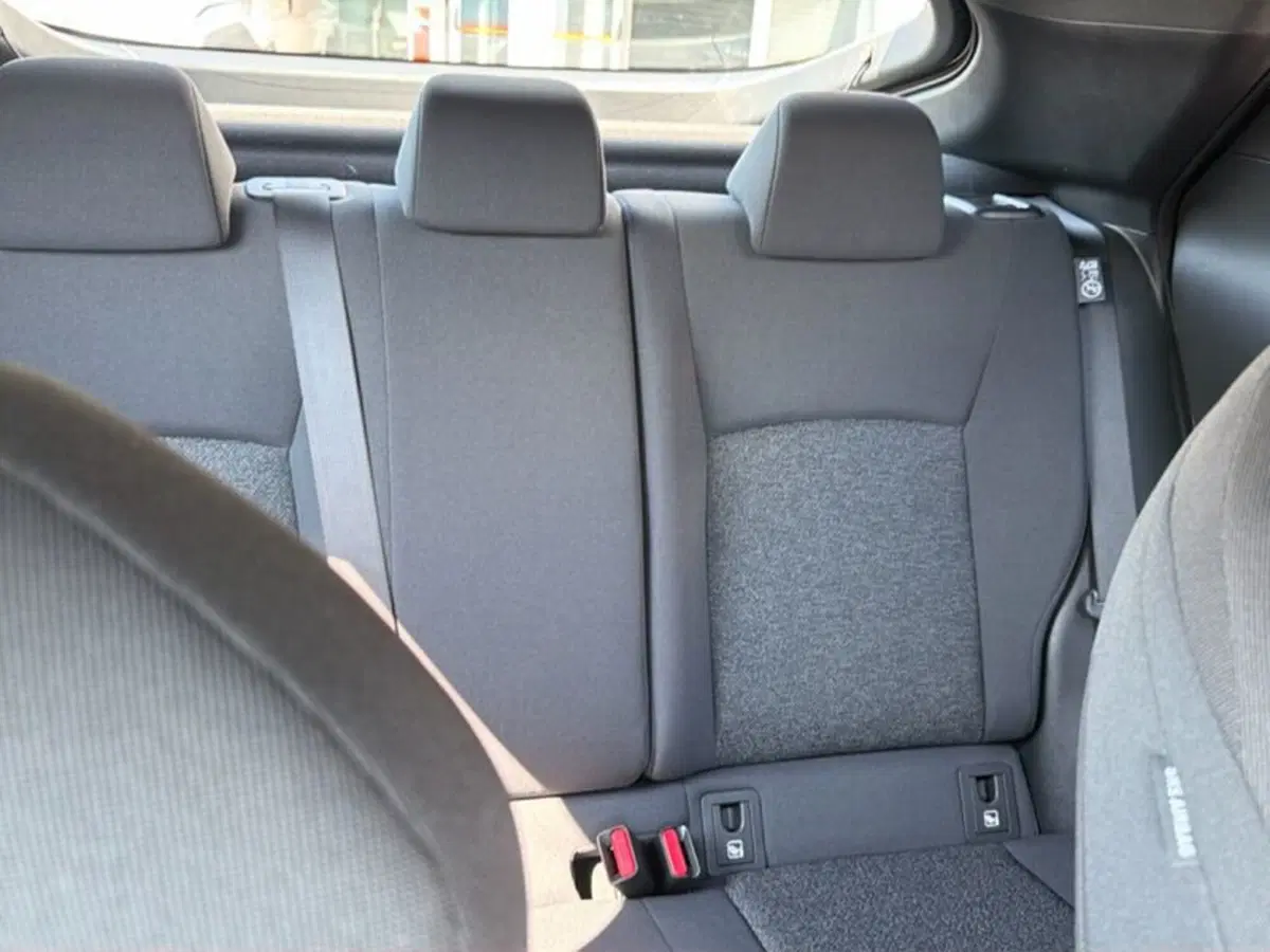 Toyota Toyota C-HR nuova a Vicenza (12)