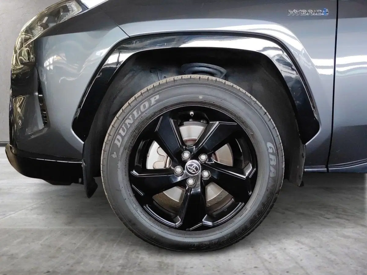 Toyota Rav4 usata a Milano (12)