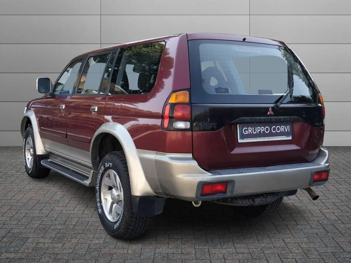 Mitsubishi Pajero usata a Roma (4)