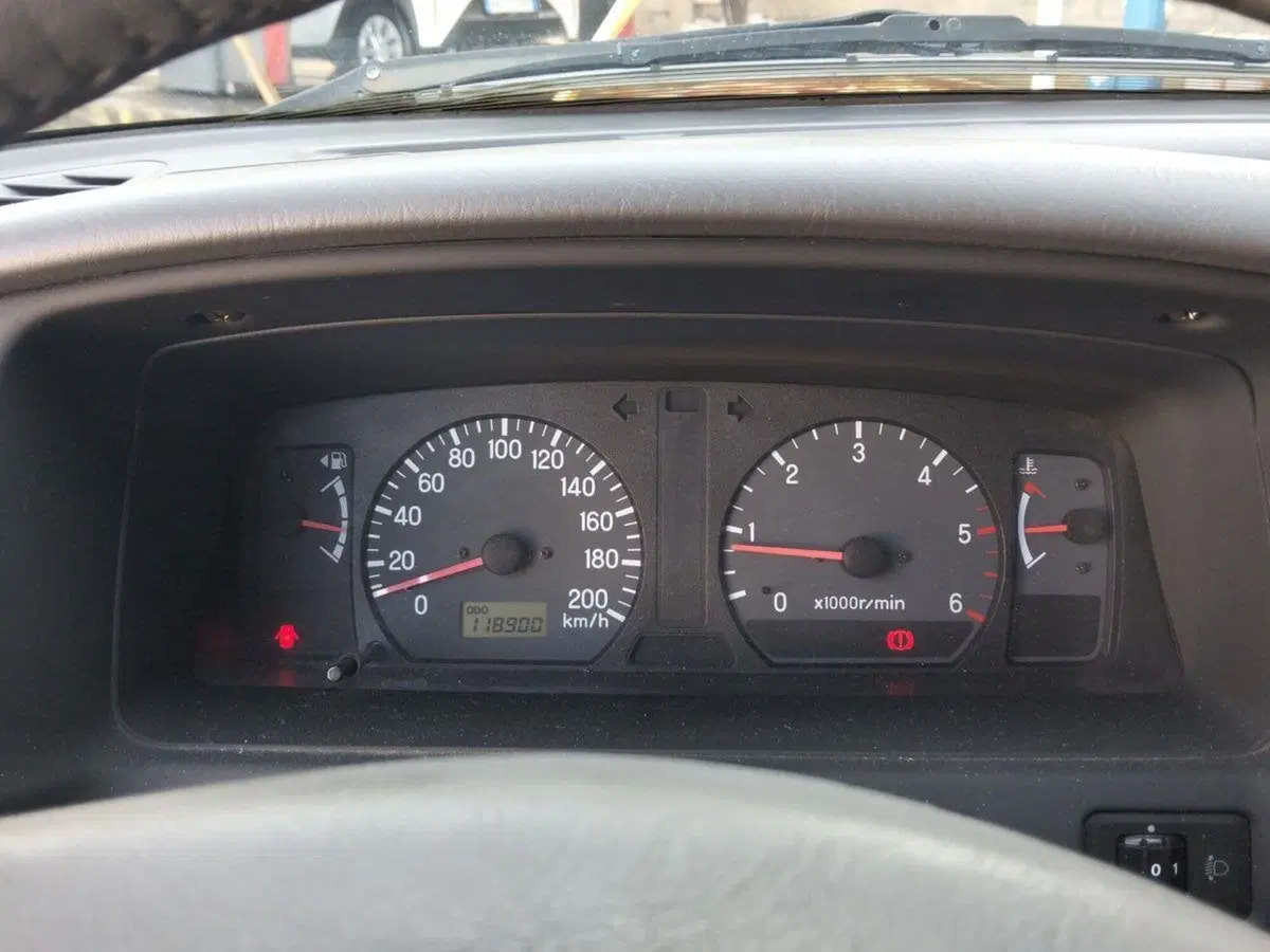 Mitsubishi Pajero usata a Roma (8)