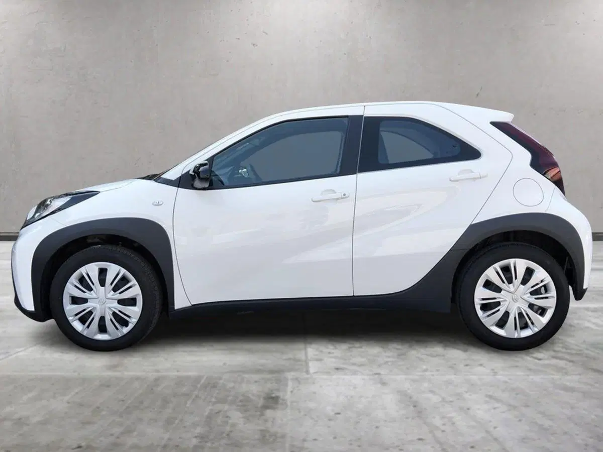 Toyota Aygo X usata a Roma (2)
