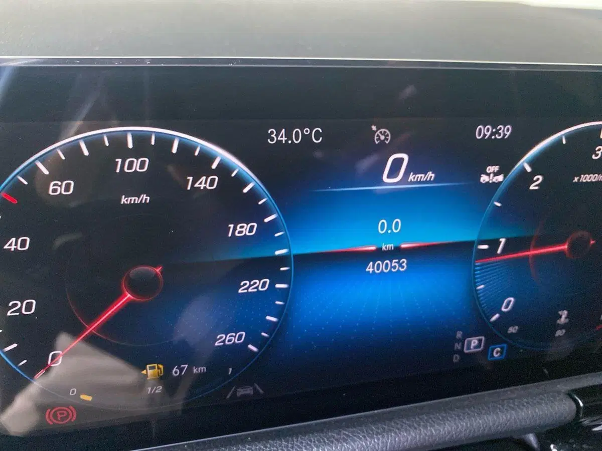 Mercedes-Benz GLA SUV usata a Bergamo (15)