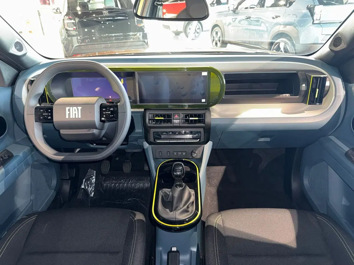 Fiat Grande Panda nuova a Reggio Emilia (9)