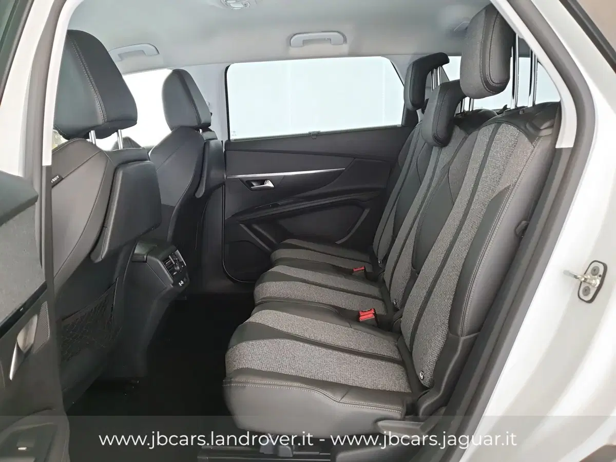 Peugeot 5008 usata a Monza e Brianza (18)