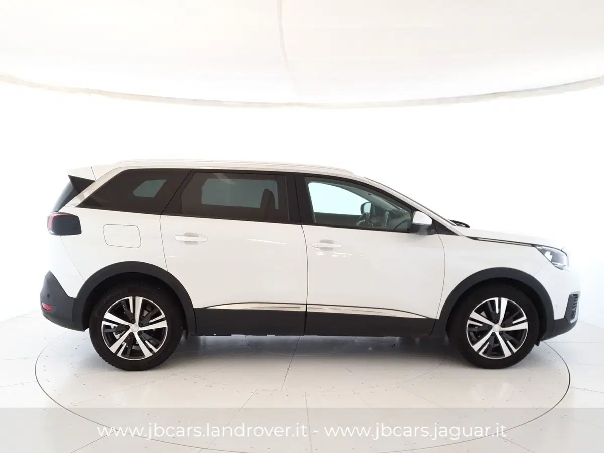 Peugeot 5008 usata a Monza e Brianza (6)