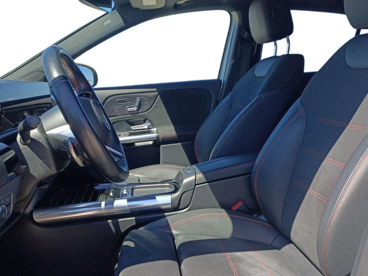 Mercedes-Benz GLA SUV usata a Lecce (10)