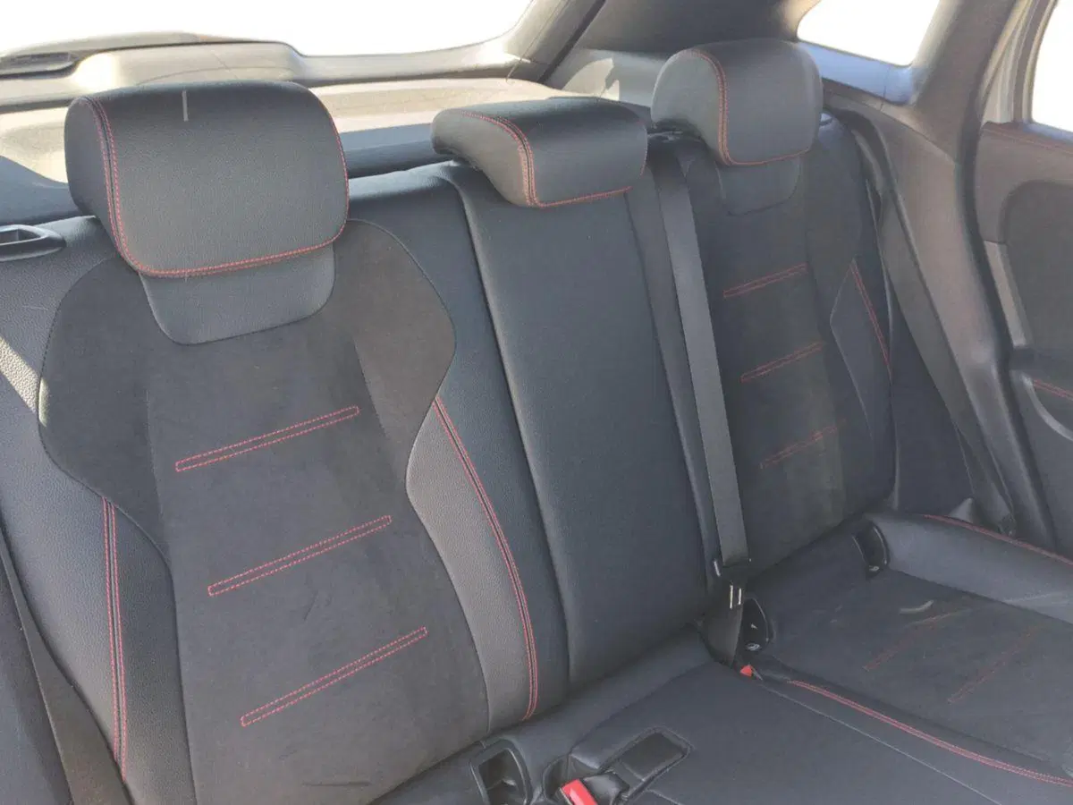 Mercedes-Benz GLA SUV usata a Lecce (16)