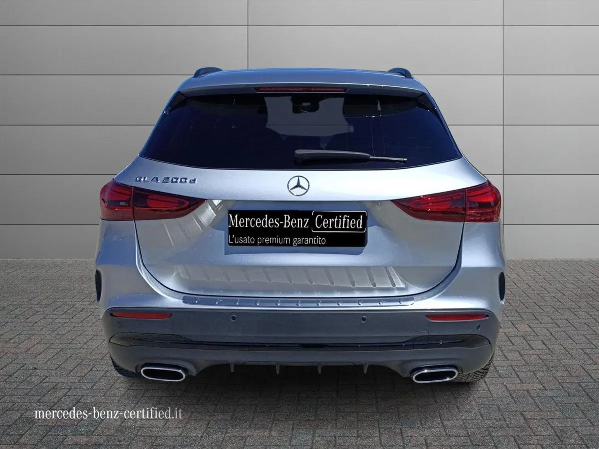 Mercedes-Benz GLA SUV usata a Lecce (4)