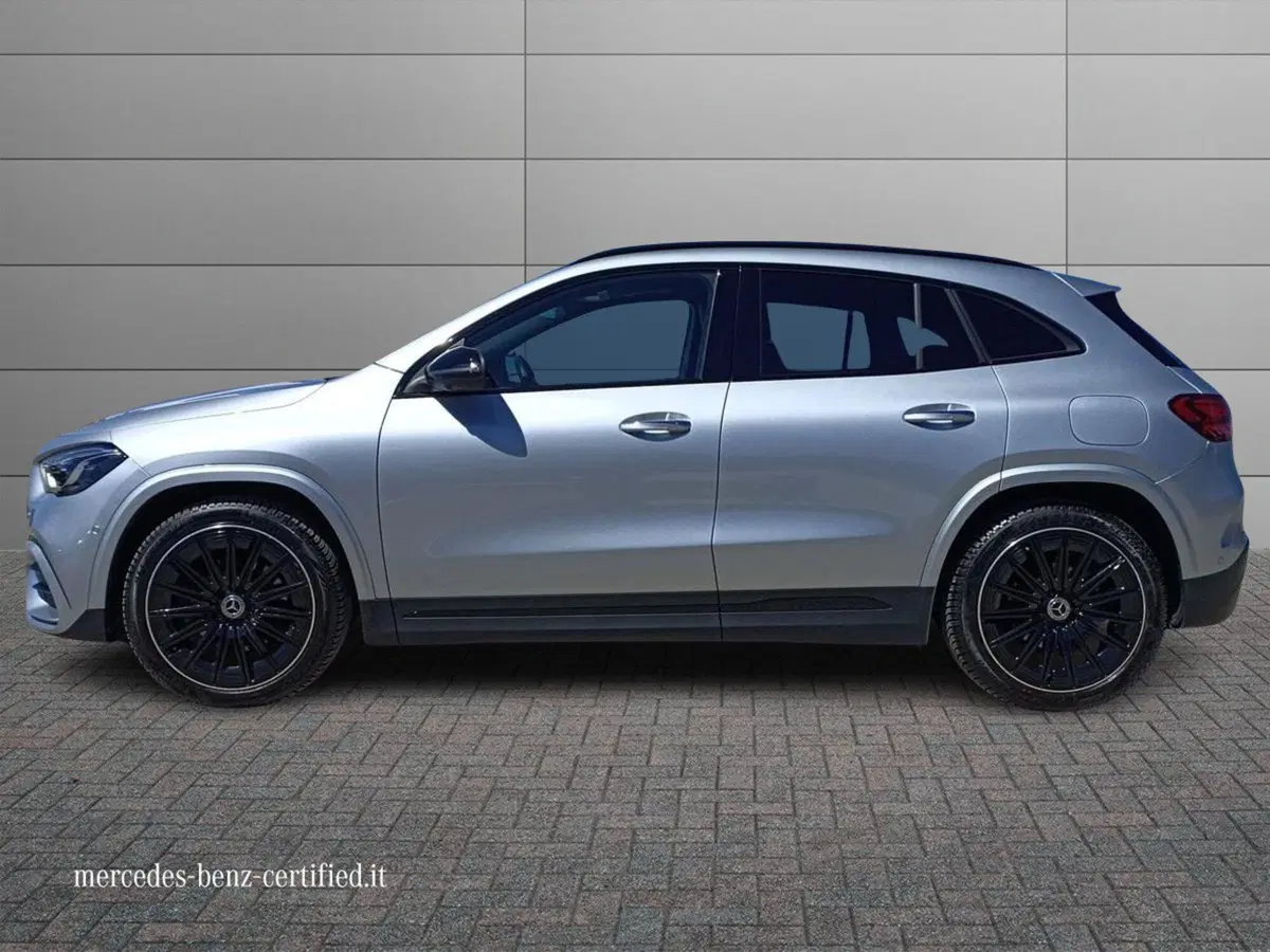 Mercedes-Benz GLA SUV usata a Lecce (6)