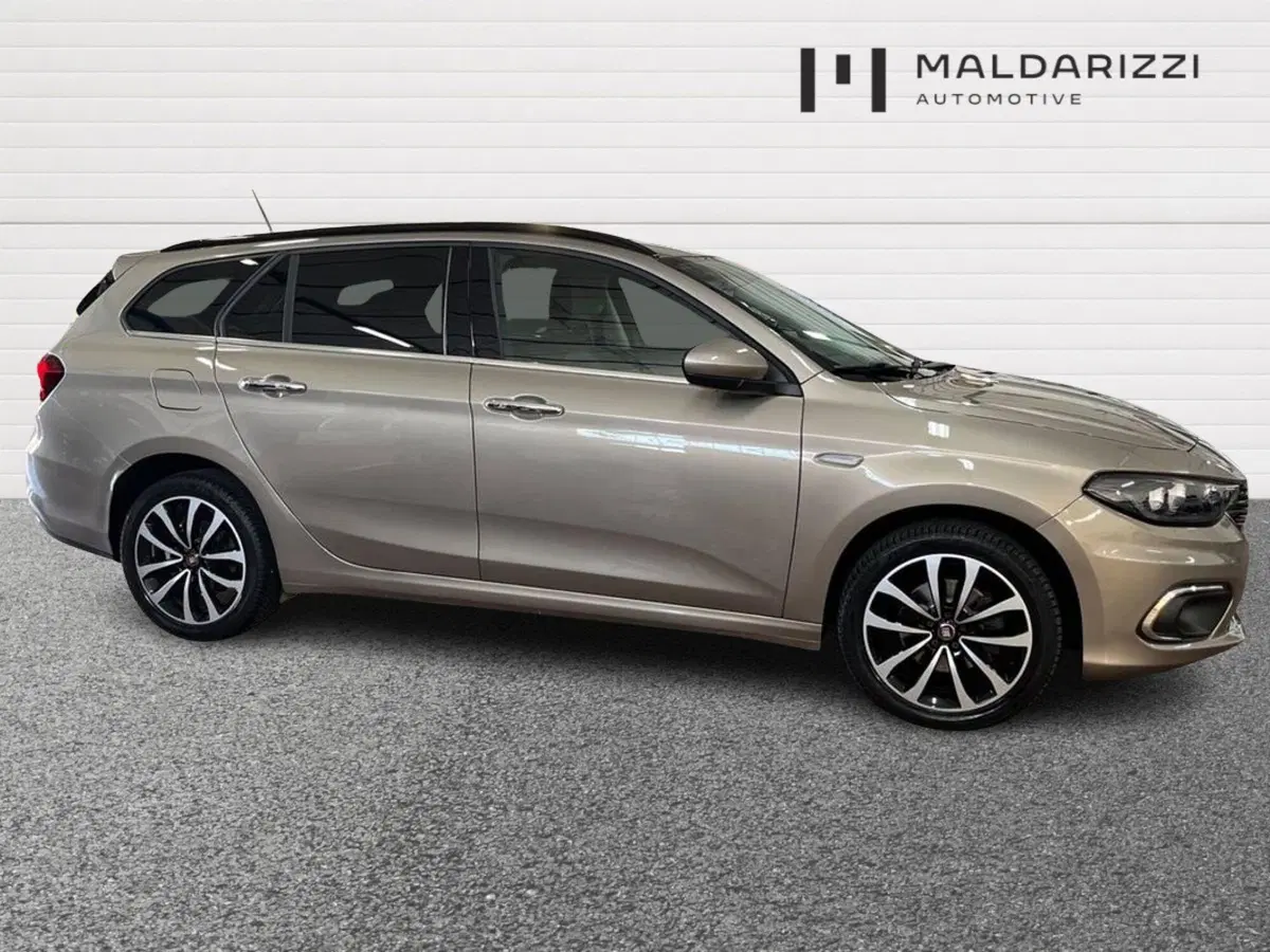 Fiat Tipo Station Wagon usata a Bari (5)